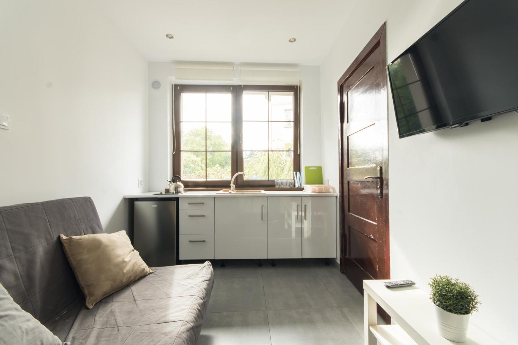 Studio Apartment